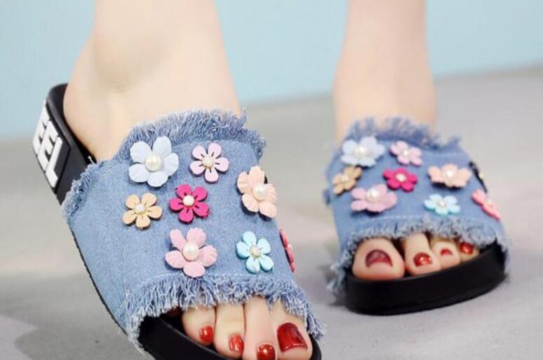 Checkout these different styles of slippers for women available in the market